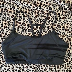 By Zella Sport Bra Size Medium , Color Black And Grey